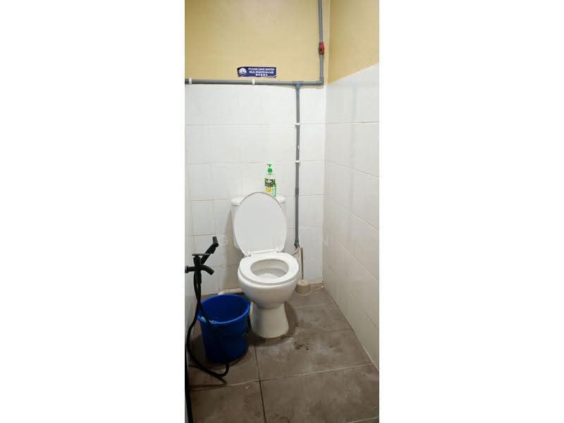 Shop for Rent in Taman Universiti (Skudai) - Gavin Soo - Bathroom - PropertyGuru.com.my