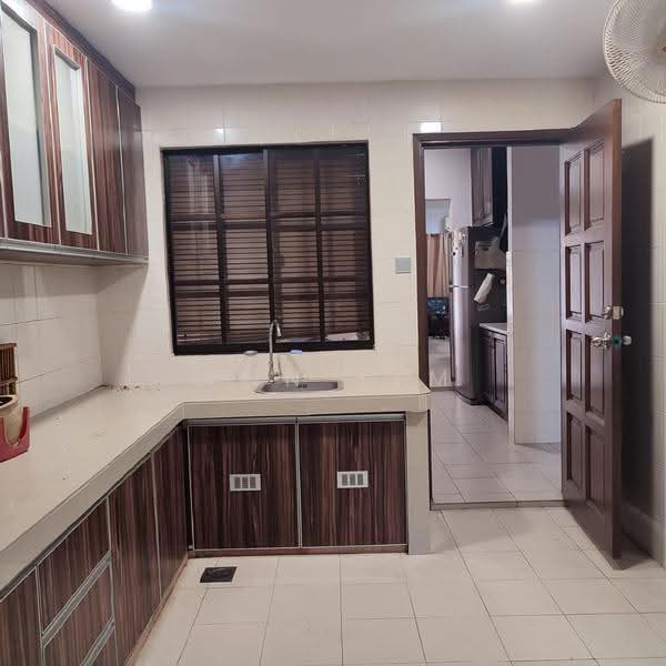 3-storey Terraced House for Sale in Mutiara Bukit Jalil (Bukit Jalil) - Ann Lim - Kitchen - PropertyGuru.com.my