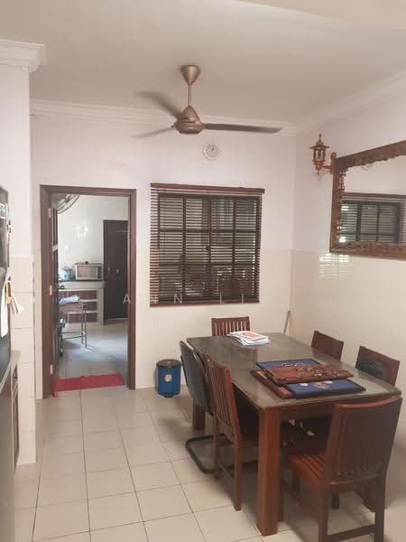 3-storey Terraced House for Sale in Mutiara Bukit Jalil (Bukit Jalil) - Ann Lim - Dining Room - PropertyGuru.com.my