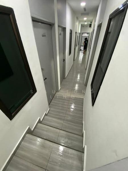 Rumah Berkembar untuk Dijual di Johor Bahru (Johor) - Siau Tong Ling - Corridor - PropertyGuru.com.my