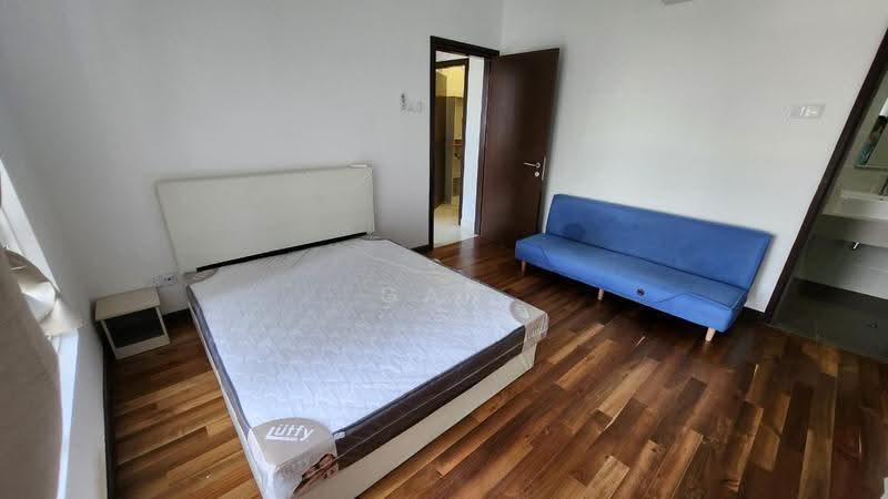 Condominium for Sale at Paraiso Residence @ The Earth - GAN WEY SAND - Bedroom - PropertyGuru.com.my