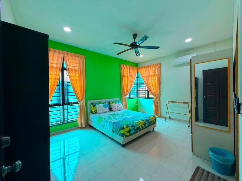 Semi-Detached House for Sale in Taman Nusa Idaman (Iskandar Puteri (Nusajaya)) - Kian Seng Goh - Bedroom - PropertyGuru.com.my