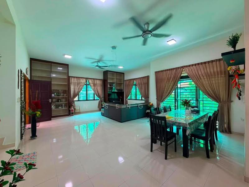 Semi-Detached House for Sale in Taman Nusa Idaman (Iskandar Puteri (Nusajaya)) - Kian Seng Goh - Living Room - PropertyGuru.com.my