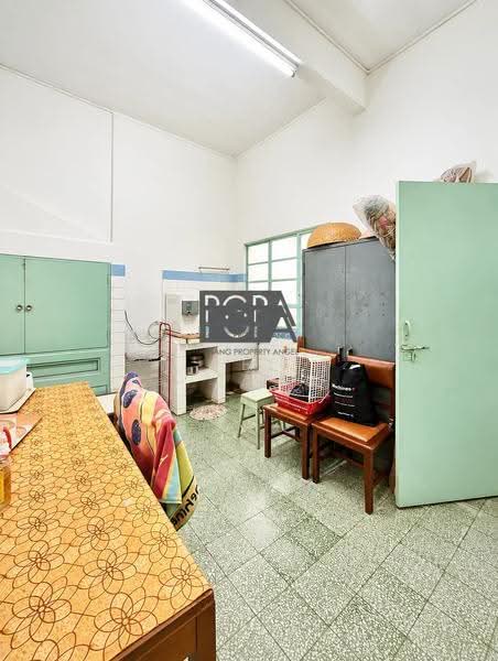 2-storey Terraced House for Sale in Gurney Drive (Penang) - Pei Hong - Kitchen - PropertyGuru.com.my