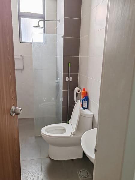 Kediaman Servis untuk Disewa di City of Green - Ivan Tan - Bathroom - PropertyGuru.com.my