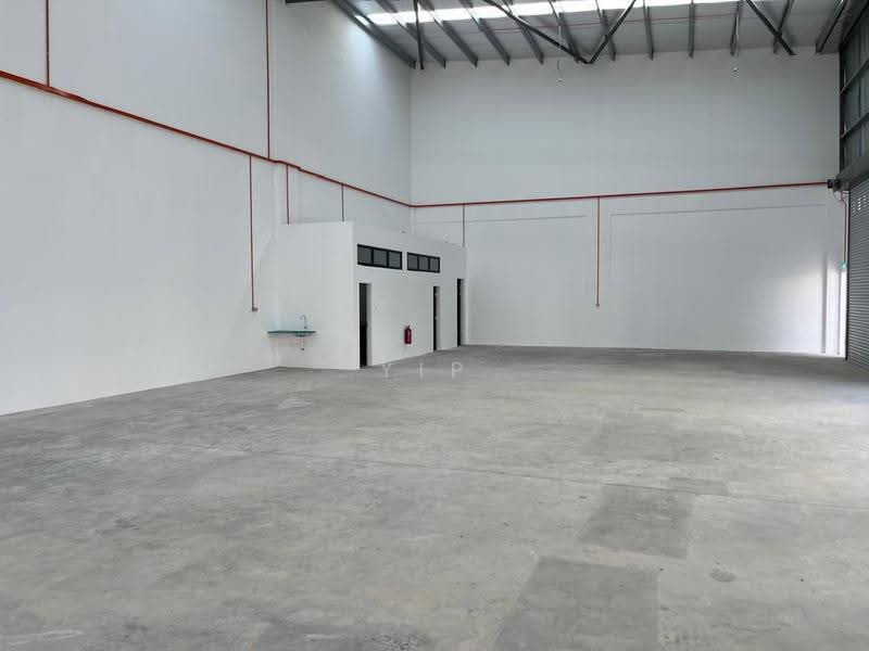 Cluster Factory for Rent in Eco Business Park 1 (Johor Bahru) - Yip . - Interior - PropertyGuru.com.my