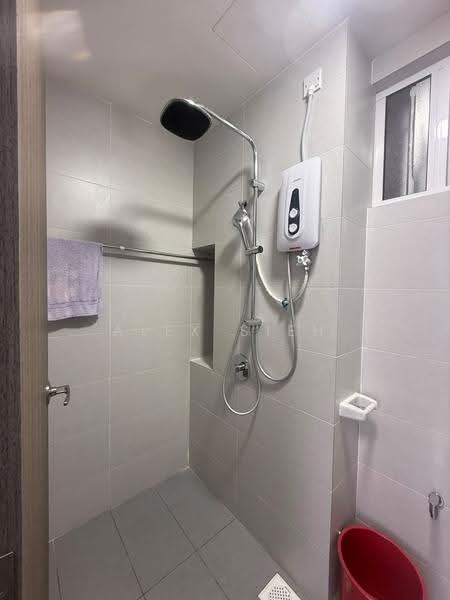 Service Residence for Rent at TRELLIS RESIDENCES - Alex Sieh - Bathroom - PropertyGuru.com.my