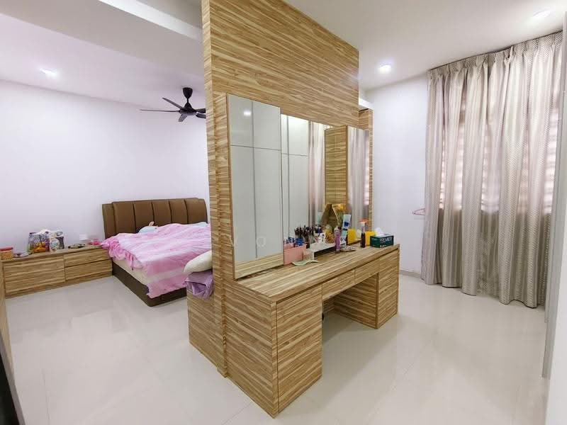 2-storey Terraced House for Sale in Taman Sierra Perdana (Masai) - Yvonne Lim - Bedroom - PropertyGuru.com.my