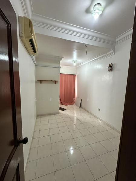 Rumah Teres 2-Tingkat untuk Disewa di Taman Setia Indah (Tebrau) - Alex Sieh - Interior - PropertyGuru.com.my