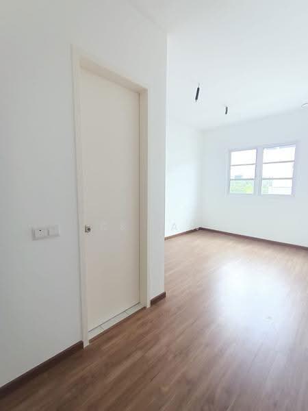 Rumah Teres 2-Tingkat untuk Dijual di Eco Majestic (Semenyih) - CK Law - Interior - PropertyGuru.com.my