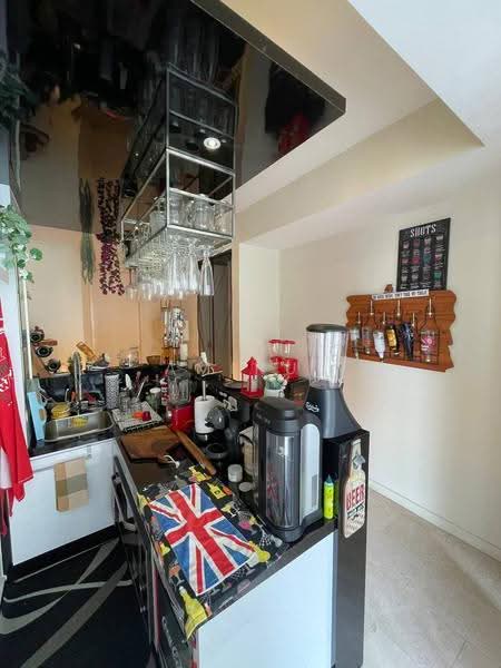 Condominium for Sale at 2 Hampshire - Amirul Shafiq - Kitchen - PropertyGuru.com.my