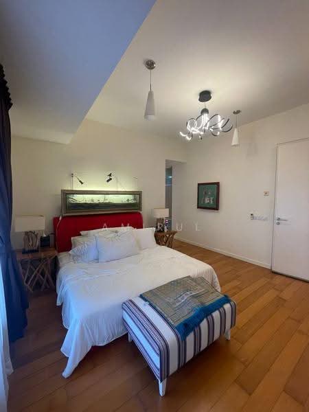 Condominium for Sale at 2 Hampshire - Amirul Shafiq - Bedroom - PropertyGuru.com.my