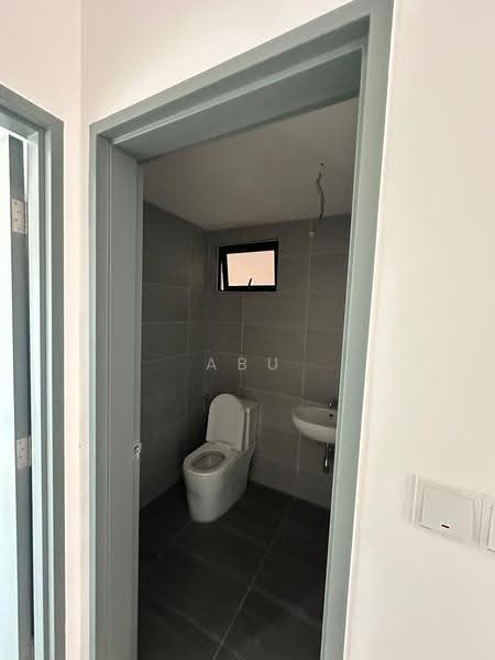 Kediaman Servis untuk Dijual di Parkland Residence - Abu Mansur - PropertyGuru.com.my
