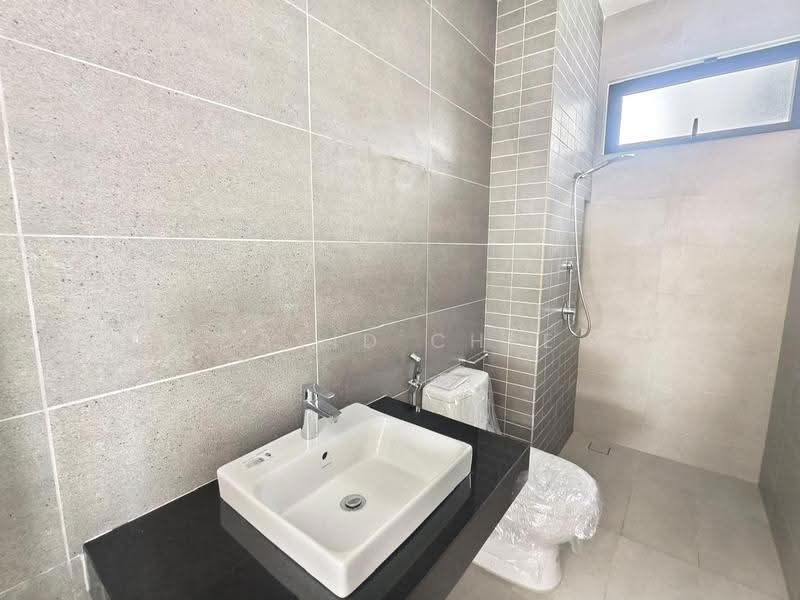 Semi-Detached House for Rent in Ampang (Kuala Lumpur) - David Chee - Bathroom - PropertyGuru.com.my