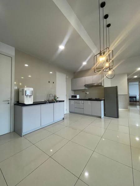 Condominium for Sale at Secoya Residence - Amirul Shafiq - Kitchen - PropertyGuru.com.my