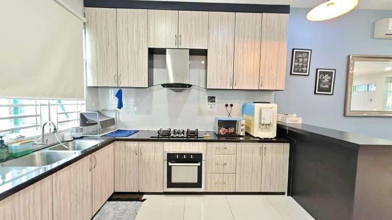 3-storey Terraced House for Rent in Batu Ferringhi (Penang) - Gan Chun Kai - PropertyGuru.com.my