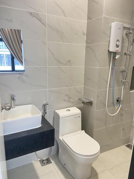 Service Residence for Rent at Space Residency - Alex Cheah - Master bathroom - PropertyGuru.com.my