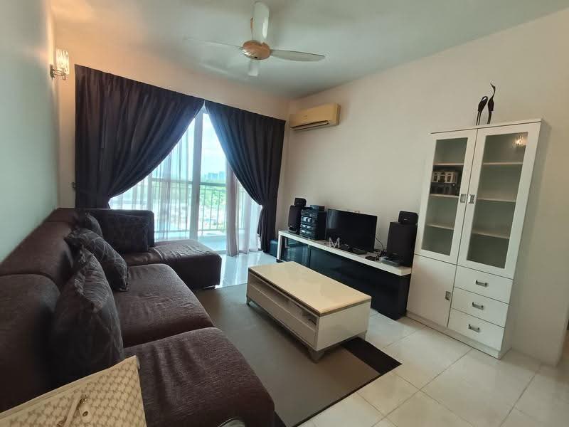 Kondominium untuk Dijual di The Spring - SH Lim - Living Room - PropertyGuru.com.my