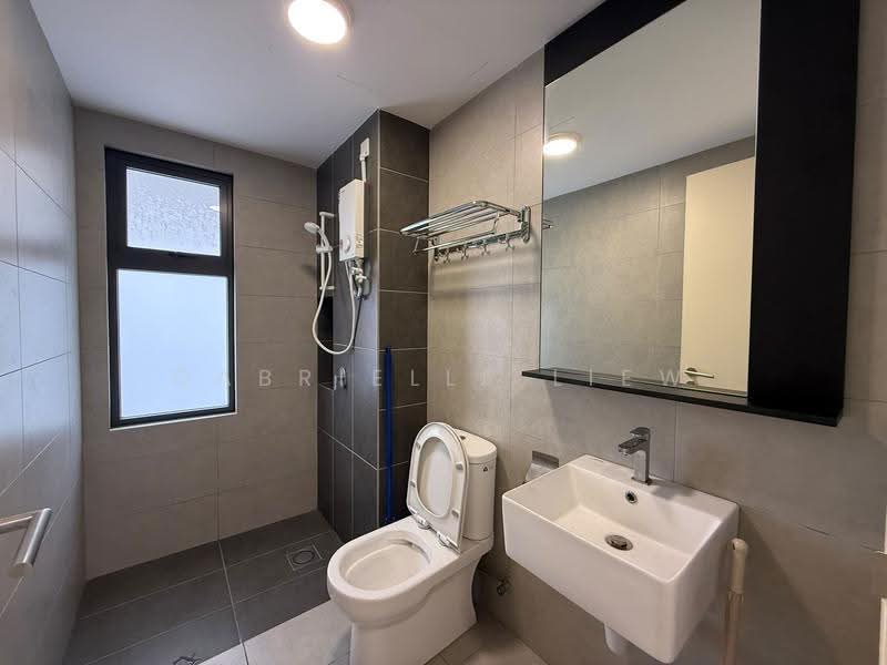 Kondominium untuk Disewa di D'Erica - Gabrielle Liew - Bathroom - PropertyGuru.com.my