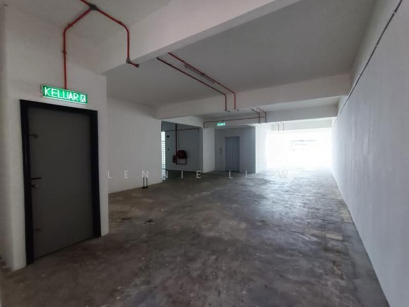 Shop for Rent in Kelana Jaya (Petaling Jaya) - Lennie Liew - Corridor - PropertyGuru.com.my