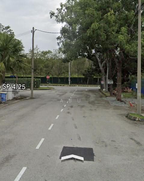 Rumah Bandar untuk Dijual di Bandar Saujana Putra (Tanjong Duabelas) - Abu Mansur - PropertyGuru.com.my