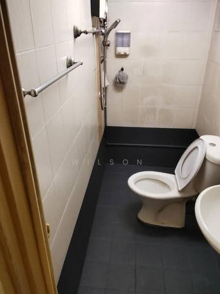 Townhouse for Sale in Batu Caves (Selangor) - Wilson Wong - Bathroom - PropertyGuru.com.my