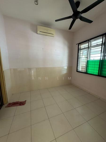 Rumah Berkembar untuk Dijual di Taman Tasik Utama (Bukit Katil) - Ann Lim - PropertyGuru.com.my