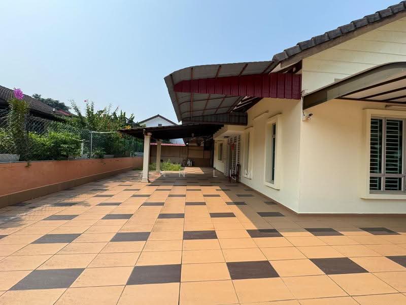 Rumah Berkembar untuk Dijual di Taman Tasik Utama (Bukit Katil) - Ann Lim - PropertyGuru.com.my
