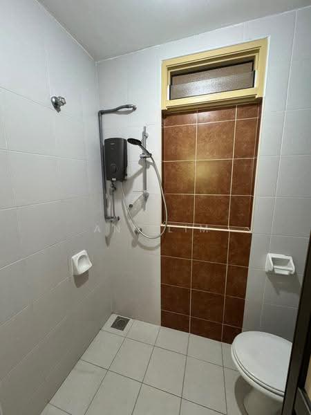 Rumah Berkembar untuk Dijual di Taman Tasik Utama (Bukit Katil) - Ann Lim - PropertyGuru.com.my