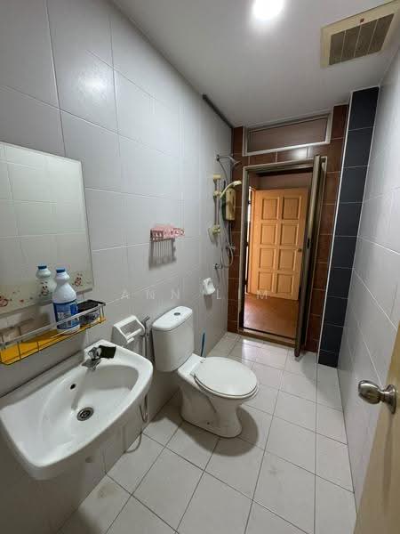 Rumah Berkembar untuk Dijual di Taman Tasik Utama (Bukit Katil) - Ann Lim - PropertyGuru.com.my
