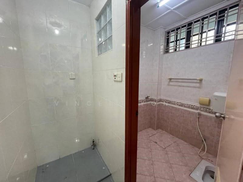 2-storey Terraced House for Rent in Taman Sri Tebrau (Johor Bahru) - Vincent Yong - Bathroom - PropertyGuru.com.my
