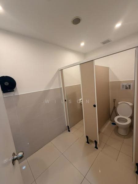 Office for Sale in Petaling Jaya (Selangor) - Wilson Wong - Bathroom - PropertyGuru.com.my