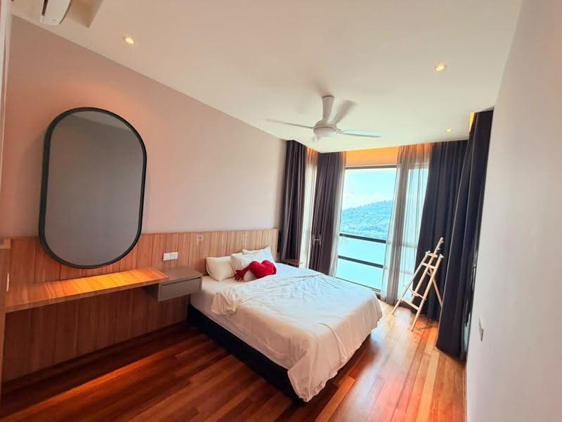 Condominium for Rent at Queens Residences Q1 @ Queens Waterfront - Piek Ha Ng - Bedroom - PropertyGuru.com.my