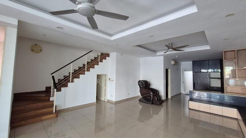 3-storey Terraced House for Rent in Cyberjaya (Selangor) - NoraFizah Gapar - Living Room - PropertyGuru.com.my