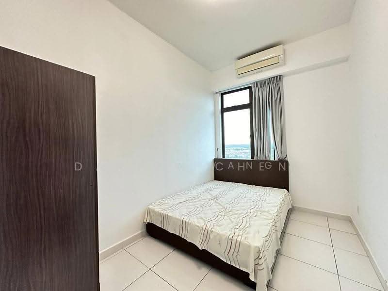 Kediaman Servis untuk Dijual di Setia Sky 88 - Simon Wang - Bedroom - PropertyGuru.com.my