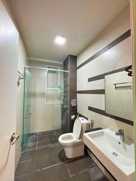 Kondominium untuk Disewa di D'Suites Akasia Horizon @ Horizon Hills - Ethan Gan - Bathroom - PropertyGuru.com.my