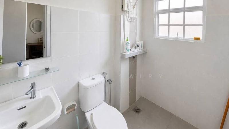 Terraced House for Sale in Nilai (Negeri Sembilan) - Eryna Sairy - Bathroom - PropertyGuru.com.my