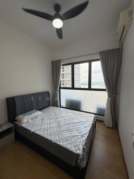 Condominium for Rent at Kings Bay @ Country Garden Danga Bay - Ethan Gan - Bedroom - PropertyGuru.com.my