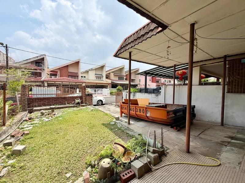 2-storey Terraced House for Sale in Subang Jaya (Selangor) - NoraFizah Gapar - Exterior - PropertyGuru.com.my