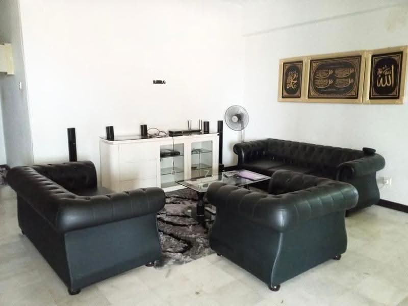 Kondominium untuk Disewa di Puteri Palma Condominiums - RIZ1 . - Living Room - PropertyGuru.com.my