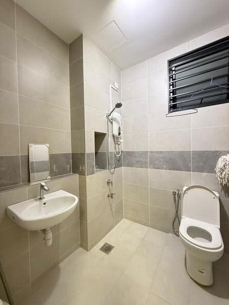 2-storey Terraced House for Rent in Austin (Johor Bahru) - Ethan Gan - Bathroom - PropertyGuru.com.my
