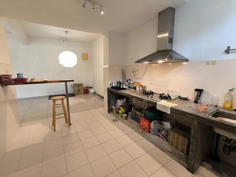 Townhouse for Sale in Bandar Bukit Puchong 2 (Puchong) - Chee Meng - Kitchen - PropertyGuru.com.my