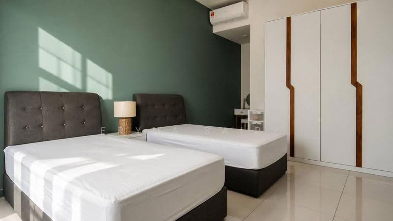 Semi-Detached House for Sale in Telok Panglima Garang (Selangor) - Eryna Sairy - Bedroom - PropertyGuru.com.my