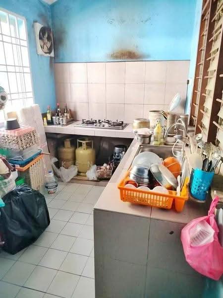 Rumah Teres 2-Tingkat untuk Dijual di Taman Nusa Perintis (Iskandar Puteri (Nusajaya)) - Ken Liew - Kitchen - PropertyGuru.com.my