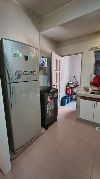 1-storey Terraced House for Sale in Bukit Indah (Iskandar Puteri (Nusajaya)) - Ken Liew - Kitchen - PropertyGuru.com.my