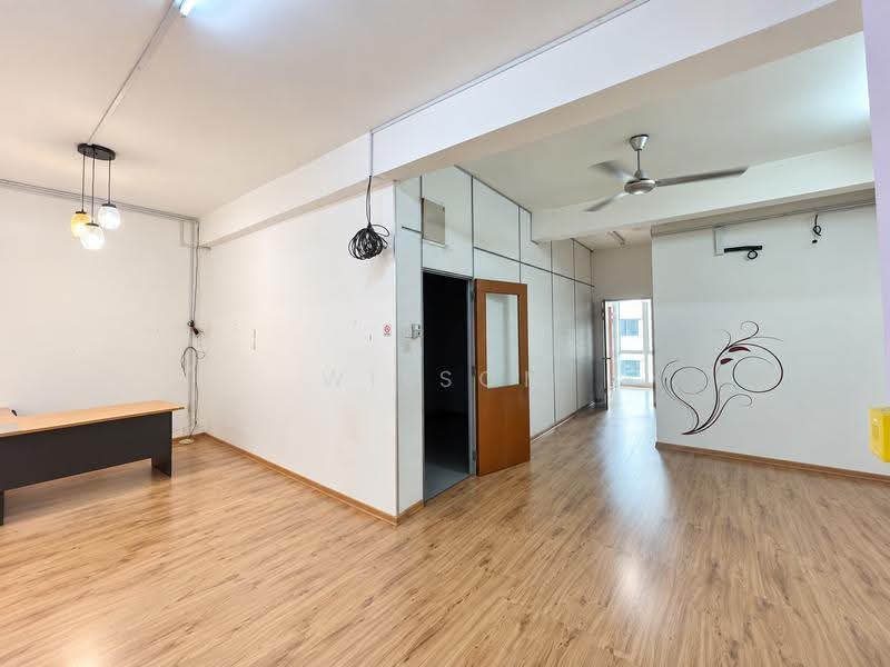 Shop / Office for Rent in Bandar Puteri Puchong (Puchong) - Wilson Yap - Interior - PropertyGuru.com.my