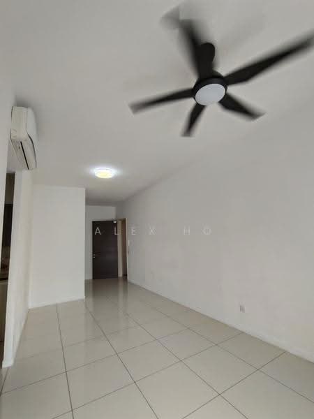 Kediaman Servis untuk Disewa di Lexa Residence @ The Quartz WM - Alex Ho - Living Room - PropertyGuru.com.my