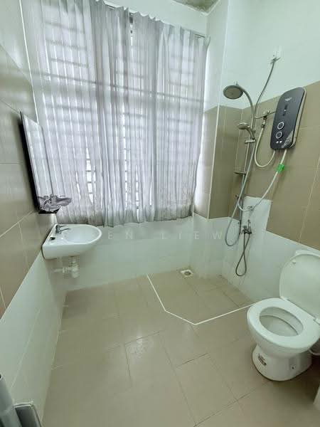 Rumah Teres 2-Tingkat untuk Dijual di Nusa Sentral (Iskandar Puteri (Nusajaya)) - Ken Liew - Bathroom - PropertyGuru.com.my