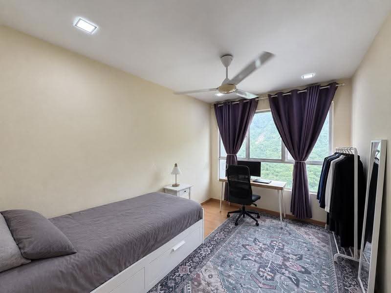 Kediaman Servis untuk Dijual di Amara - Azzad Zarull - Bedroom - PropertyGuru.com.my