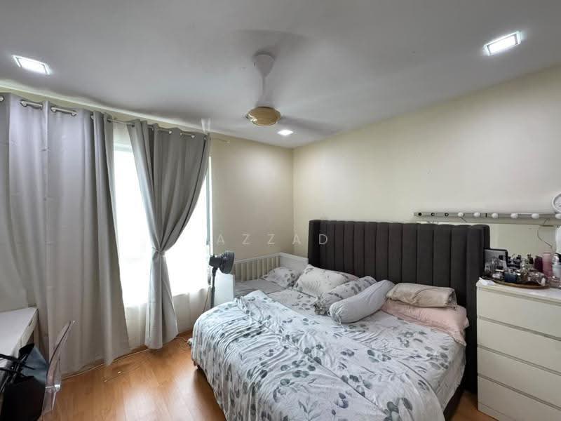 Kediaman Servis untuk Dijual di Amara - Azzad Zarull - Bedroom - PropertyGuru.com.my